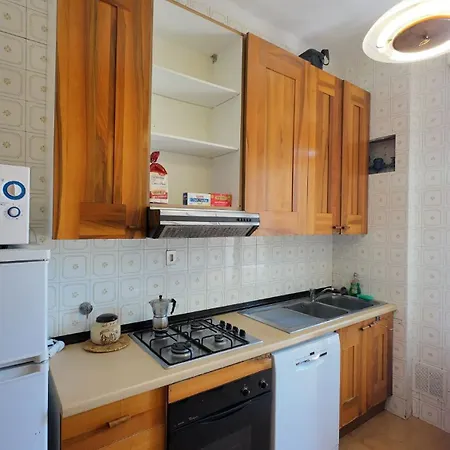 Centro Vicinissimo Mare Apartment