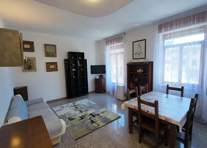 Centro Vicinissimo Mare Apartment